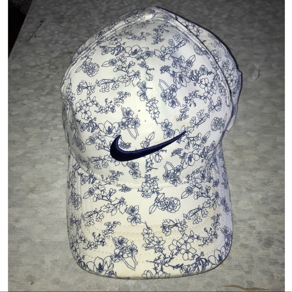 Nike dri fit hat